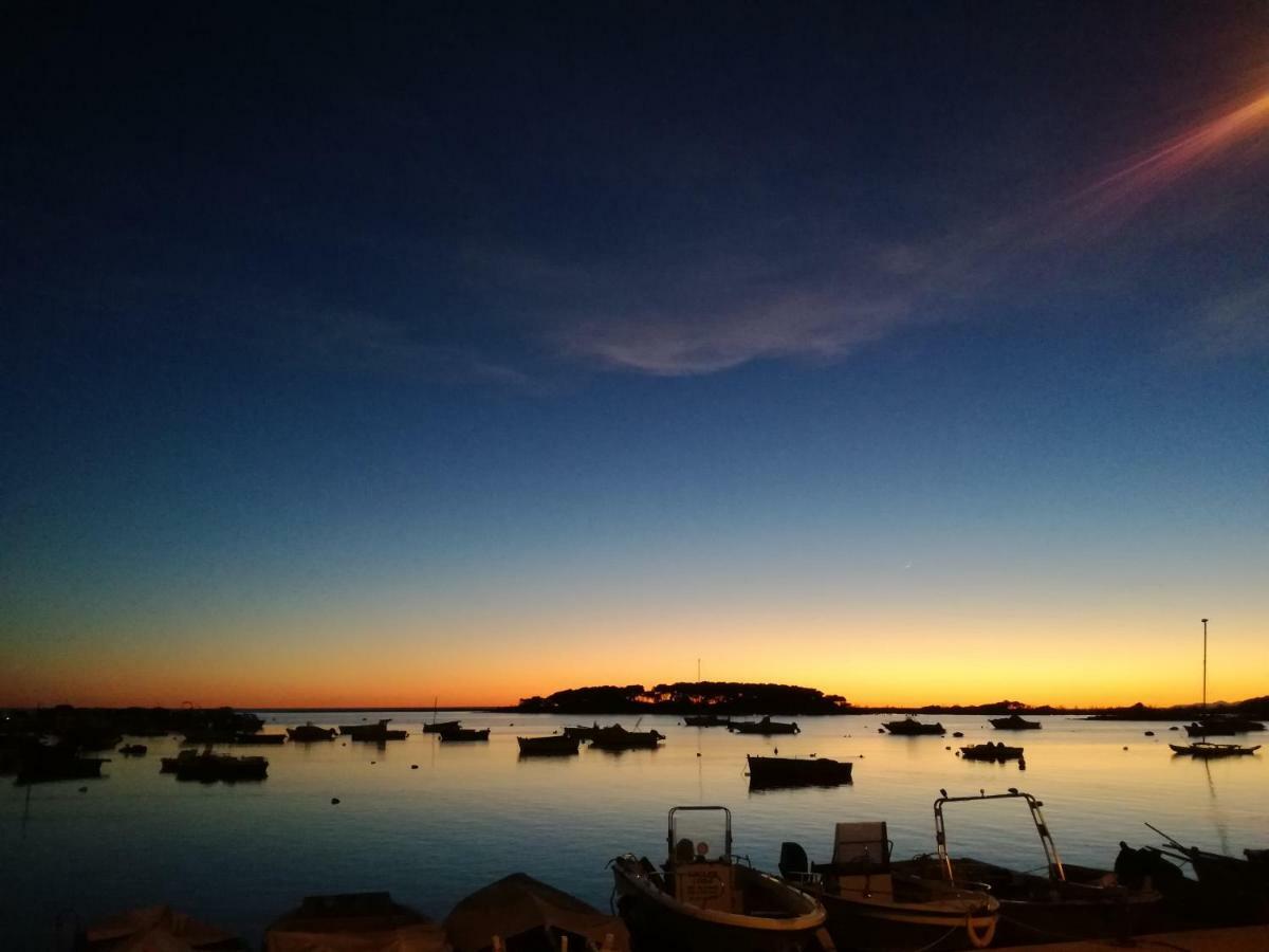 Bed Anthos Porto Cesareo Bed and Breakfast Buitenkant foto